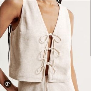 Tie front linen vest top NWOT